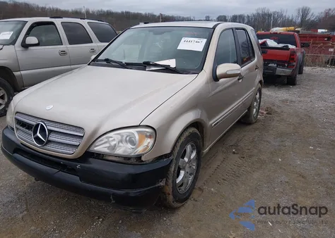 2003 Mercedes-Benz Ml 350 z USA, uszkodzony, nr VIN 4JGAB57E33A448112